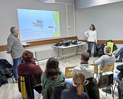 Cours de theorie sur la securite a moto