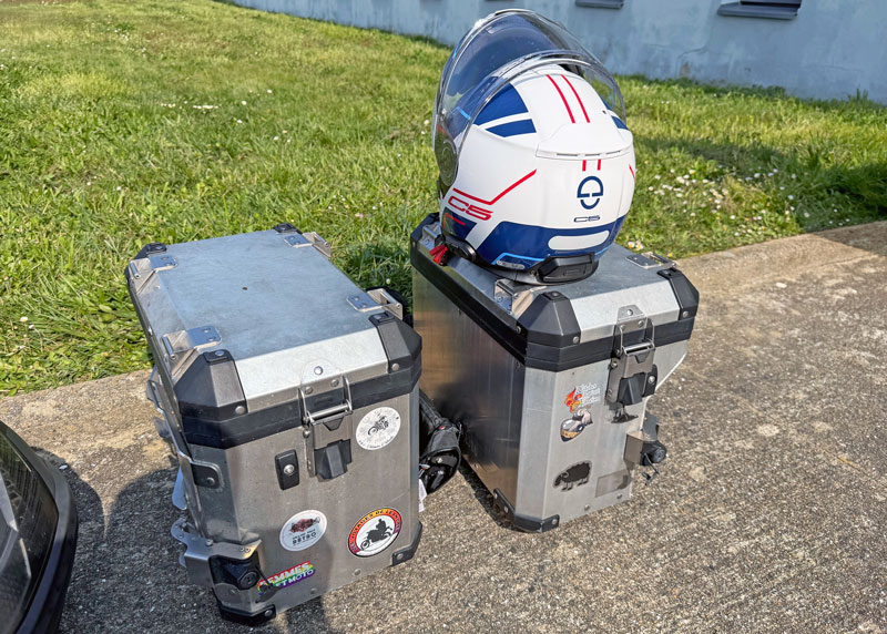Valise de moto pour voyage